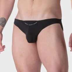 WOH Heren Minislip Sexy Fun Zwart 8 WOH Heren Minislip Sexy Fun Zwart -Boxers Ondergoed Winkel aHR0cHM6Ly93d3cuYm94ZXJzLm5sL21lZGlhL2NhdGFsb2cvcHJvZHVjdC93L28vd29oXzQ2MzAwOS0wMDA0XzMuanBnP3N0b3JlPWJveGVyc19ubCZpbWFnZS10eXBlPWltYWdl