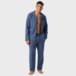 BJØRN BORG Björn Borg Core Flannel O-hals Pyjamashirt Longsleeve Check Blauw 8 BJØRN BORG Björn Borg Core Flannel O-hals Pyjamashirt Longsleeve Check Blauw -Boxers Ondergoed Winkel aHR0cHM6Ly93d3cuYm94ZXJzLm5sL21lZGlhL2NhdGFsb2cvcHJvZHVjdC9iL2ovYmpvcm4tYm9yZ18xMDAwMjYxNC1wMDkwN180LmpwZz9zdG9yZT1ib3hlcnNfbmwmaW1hZ2UtdHlwZT1pbWFnZQ