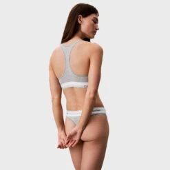 Calvin Klein Dames Icon Cotton Modal String Grijs -Boxers Ondergoed Winkel aHR0cHM6Ly93d3cuYm94ZXJzLm5sL21lZGlhL2NhdGFsb2cvcHJvZHVjdC9jL2EvY2FsdmluLWtsZWluX3FmODUxOC1wN2FfNC5qcGc c3RvcmU9Ym94ZXJzX25sJmltYWdlLXR5cGU9aW1hZ2U