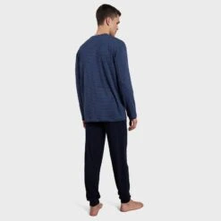 CECEBA Bamboe Pyjamaset Lang Boord Stripe Blauw -Boxers Ondergoed Winkel aHR0cHM6Ly93d3cuYm94ZXJzLm5sL21lZGlhL2NhdGFsb2cvcHJvZHVjdC9jL2UvY2VjZWJhXzMxMjE4LTYwOTYtNjIyXzMuanBnP3N0b3JlPWJveGVyc19ubCZpbWFnZS10eXBlPWltYWdl