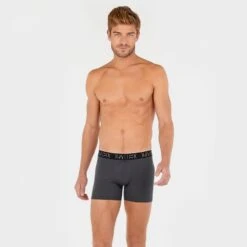 HOM 3-pack Long Boxers Patrick Zwart & Grijs 16 HOM 3-pack Long Boxers Patrick Zwart & Grijs -Boxers Ondergoed Winkel aHR0cHM6Ly93d3cuYm94ZXJzLm5sL21lZGlhL2NhdGFsb2cvcHJvZHVjdC9oL28vaG9tXzQwNTc2OS10MDE3XzJfbW9kZWxfdm9vcmthbnQuanBnP3N0b3JlPWJveGVyc19ubCZpbWFnZS10eXBlPWltYWdl