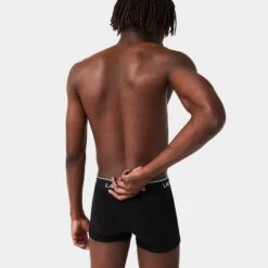 Lacoste 3-pack Boxers Basic Zwart -Boxers Ondergoed Winkel aHR0cHM6Ly93d3cuYm94ZXJzLm5sL21lZGlhL2NhdGFsb2cvcHJvZHVjdC9sL2EvbGFjb3N0ZV81aDMzODktMDMxXzIuanBnP3N0b3JlPWJveGVyc19ubCZpbWFnZS10eXBlPWltYWdl