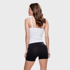 ONLY Dames Mini Short Seamless Zwart 7 ONLY Dames Mini Short Seamless Zwart -Boxers Ondergoed Winkel aHR0cHM6Ly93d3cuYm94ZXJzLm5sL21lZGlhL2NhdGFsb2cvcHJvZHVjdC9vL24vb25seV8xNTEyNzA0MC1ibGFja180LmpwZz9zdG9yZT1ib3hlcnNfbmwmaW1hZ2UtdHlwZT1pbWFnZQ