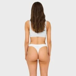 ONLY Dames 3-pack Microfiber Strings Vicky Rib Wit 8 ONLY Dames 3-pack Microfiber Strings Vicky Rib Wit -Boxers Ondergoed Winkel aHR0cHM6Ly93d3cuYm94ZXJzLm5sL21lZGlhL2NhdGFsb2cvcHJvZHVjdC9vL24vb25seV8xNTI1NTIwMy1icmlnaHQtd2hpdGVfNS5qcGc c3RvcmU9Ym94ZXJzX25sJmltYWdlLXR5cGU9aW1hZ2U