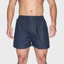 Pockies Wijde Boxershort Love Blauw 10 Pockies Wijde Boxershort Love Blauw -Boxers Ondergoed Winkel aHR0cHM6Ly93d3cuYm94ZXJzLm5sL21lZGlhL2NhdGFsb2cvcHJvZHVjdC9wL28vcG9ja2llc19ubnZsLTQ1MC00XzYuanBnP3N0b3JlPWJveGVyc19ubCZpbWFnZS10eXBlPWltYWdl
